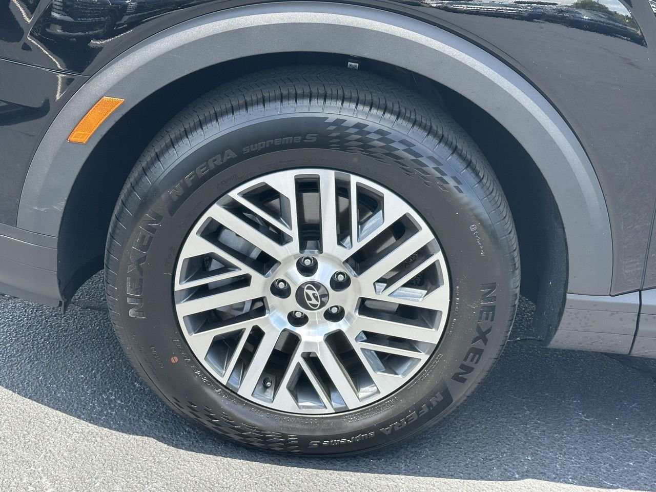 New 2026 Abyss Black Pearl Hyundai SE image 11