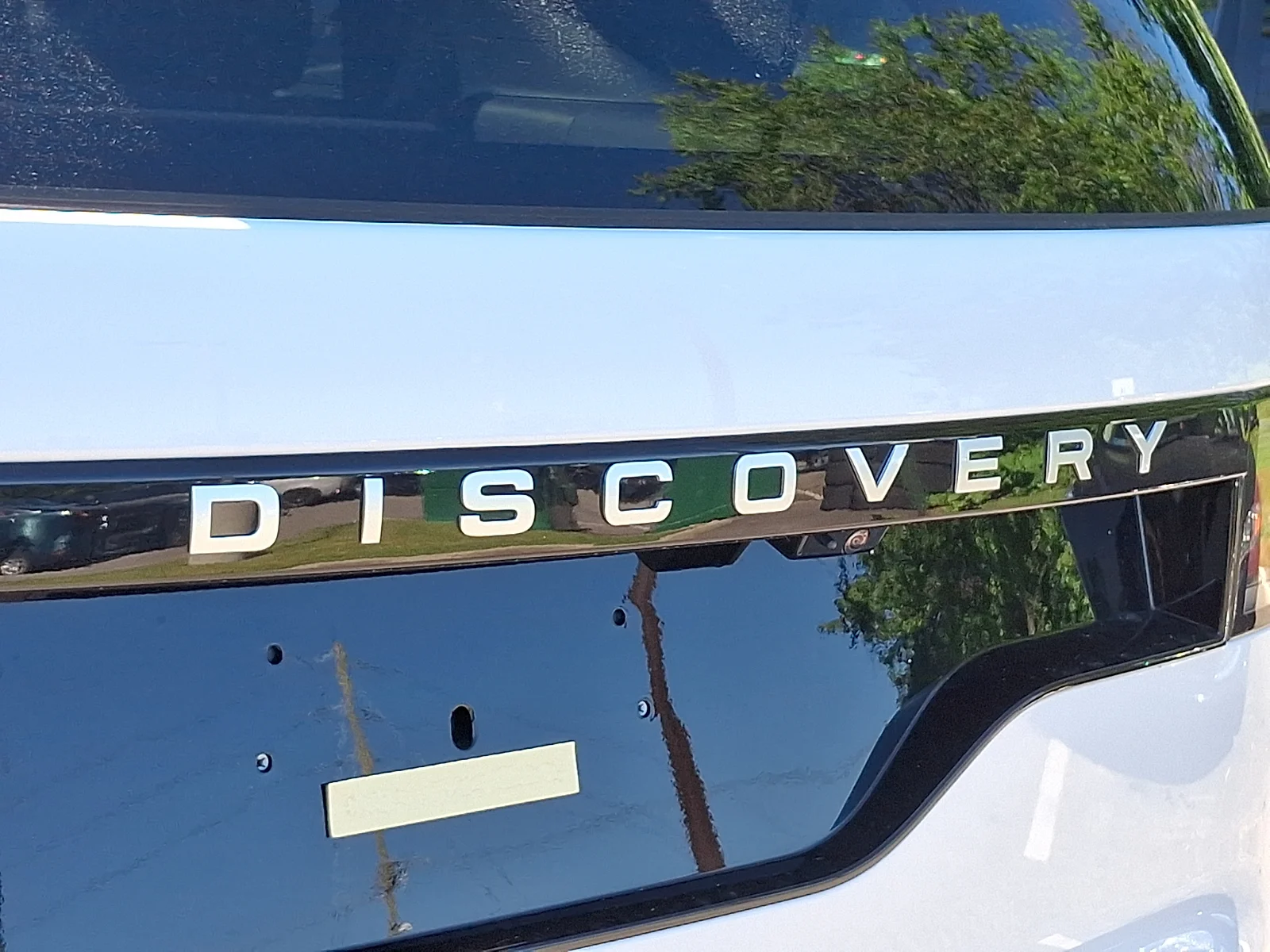 New 2026 Fuji White Land Rover Gemini Edition image 22