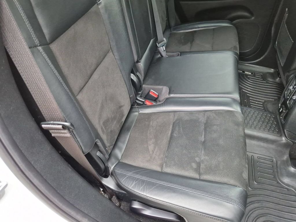 Used 2021 White Jeep Laredo X image 25