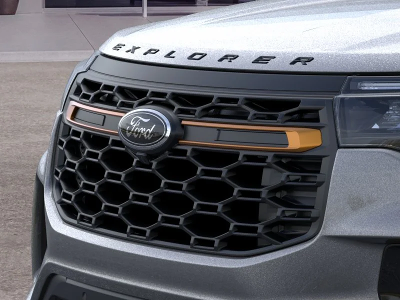 New 2026 Carbonized Gray Metallic Ford Tremor® image 17
