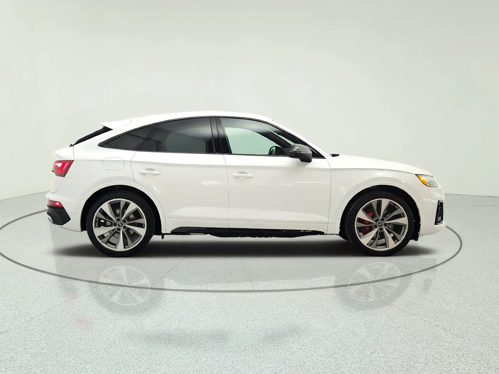 Used 2023 Ibis White Audi Premium Plus 3.0 TFSI quattro image 4