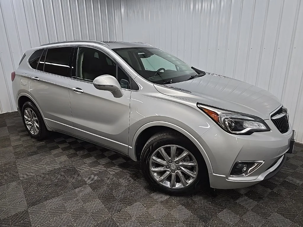 Used 2019 Silver Buick Essence image 7