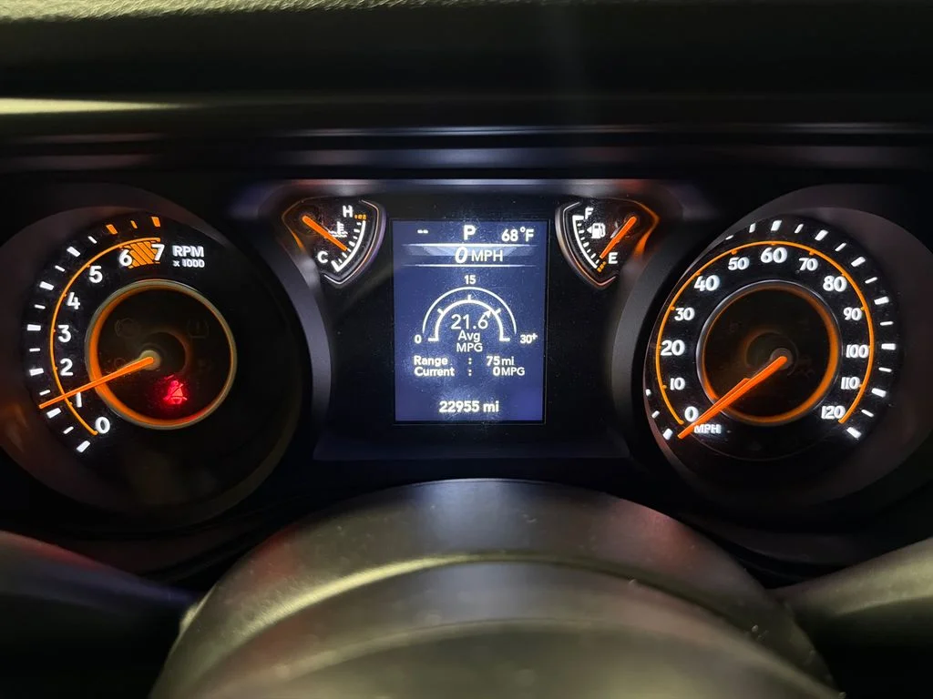 Certified Used 2025 Hydro Blue Pearlcoat Jeep Sport image 19