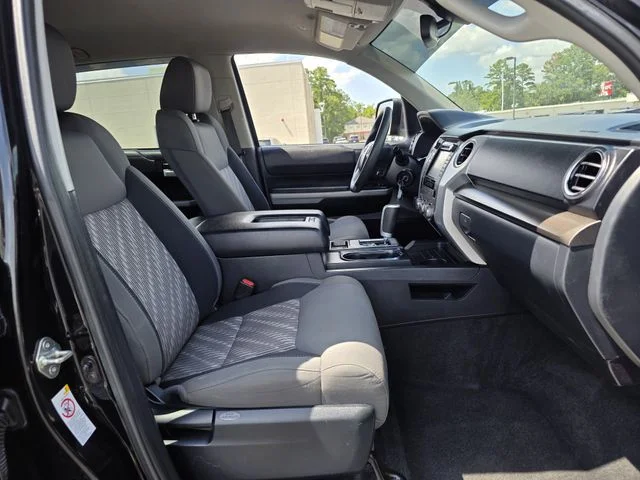 Certified Used 2019 Midnight Black Metallic Toyota SR5 image 27