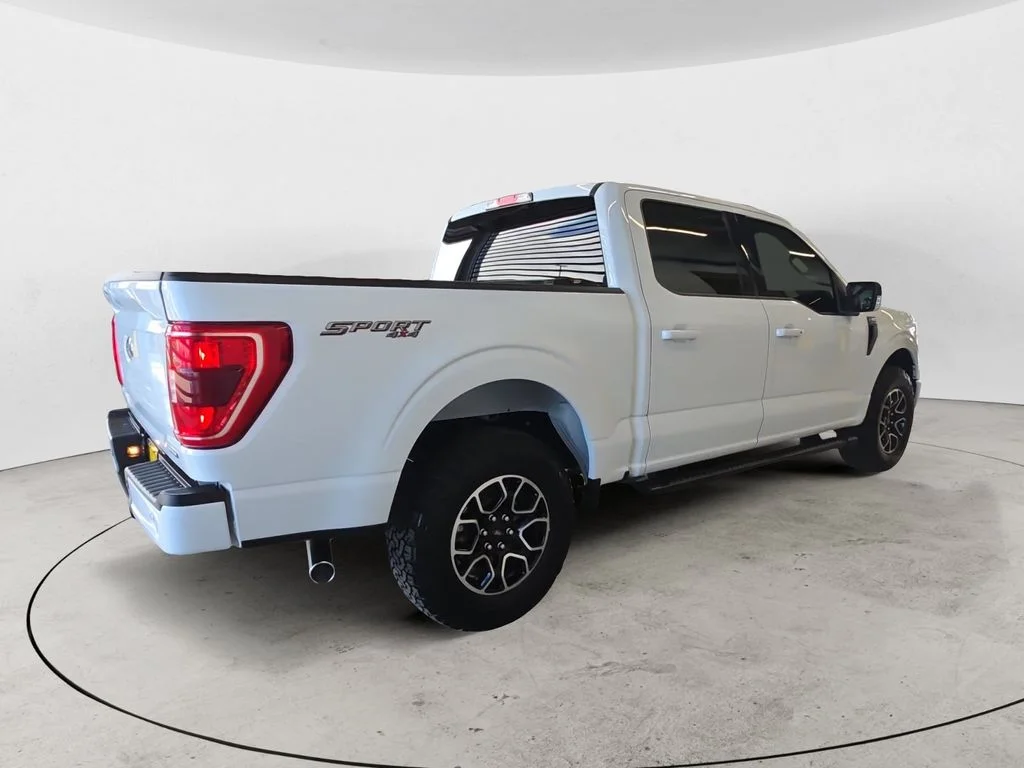 Used 2022 White Ford XLT image 5