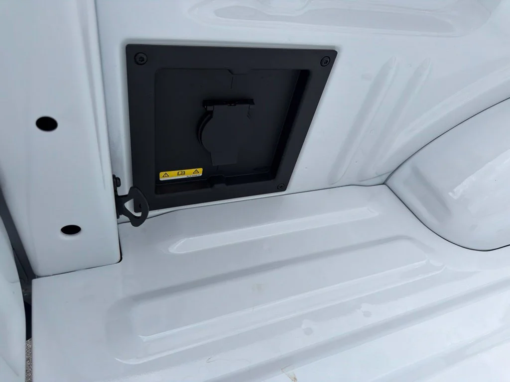 New 2026 Oxford White Ford XLT image 12