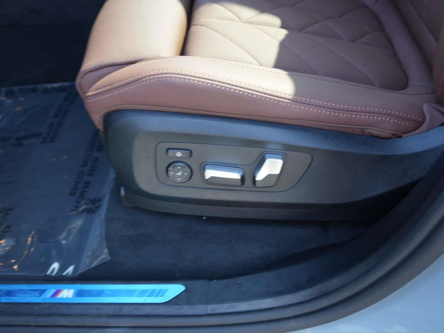 New 2026 Brooklyn Grey Metallic BMW xDrive40i image 14