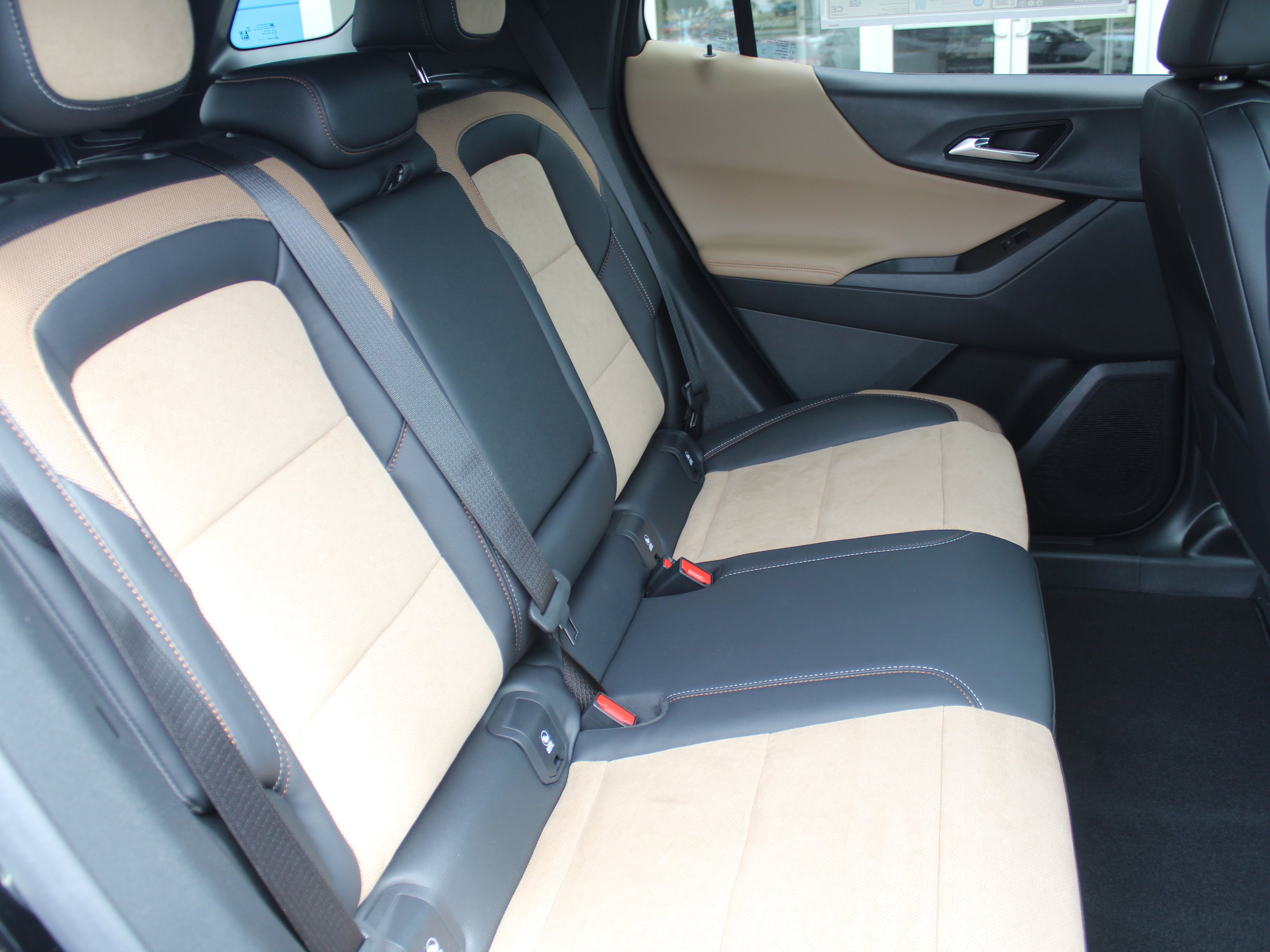 2026 Chevrolet Equinox ACTIV - Photo 16