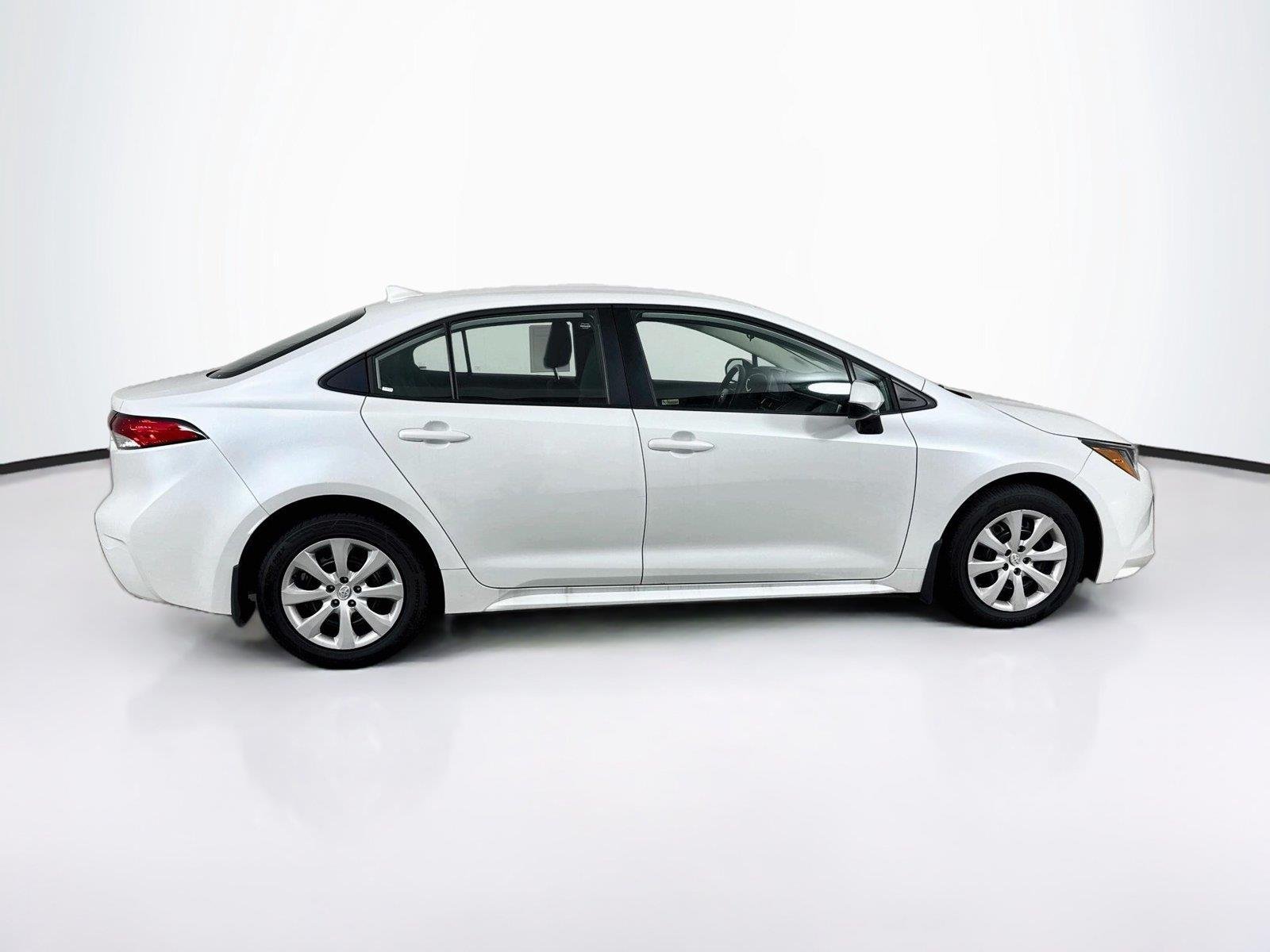 Used 2025 Wind Chill Pearl Toyota LE image 8