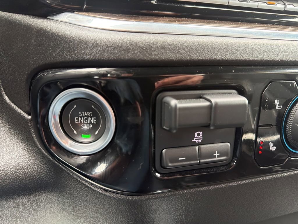 Used 2024 Black Chevrolet RST image 17