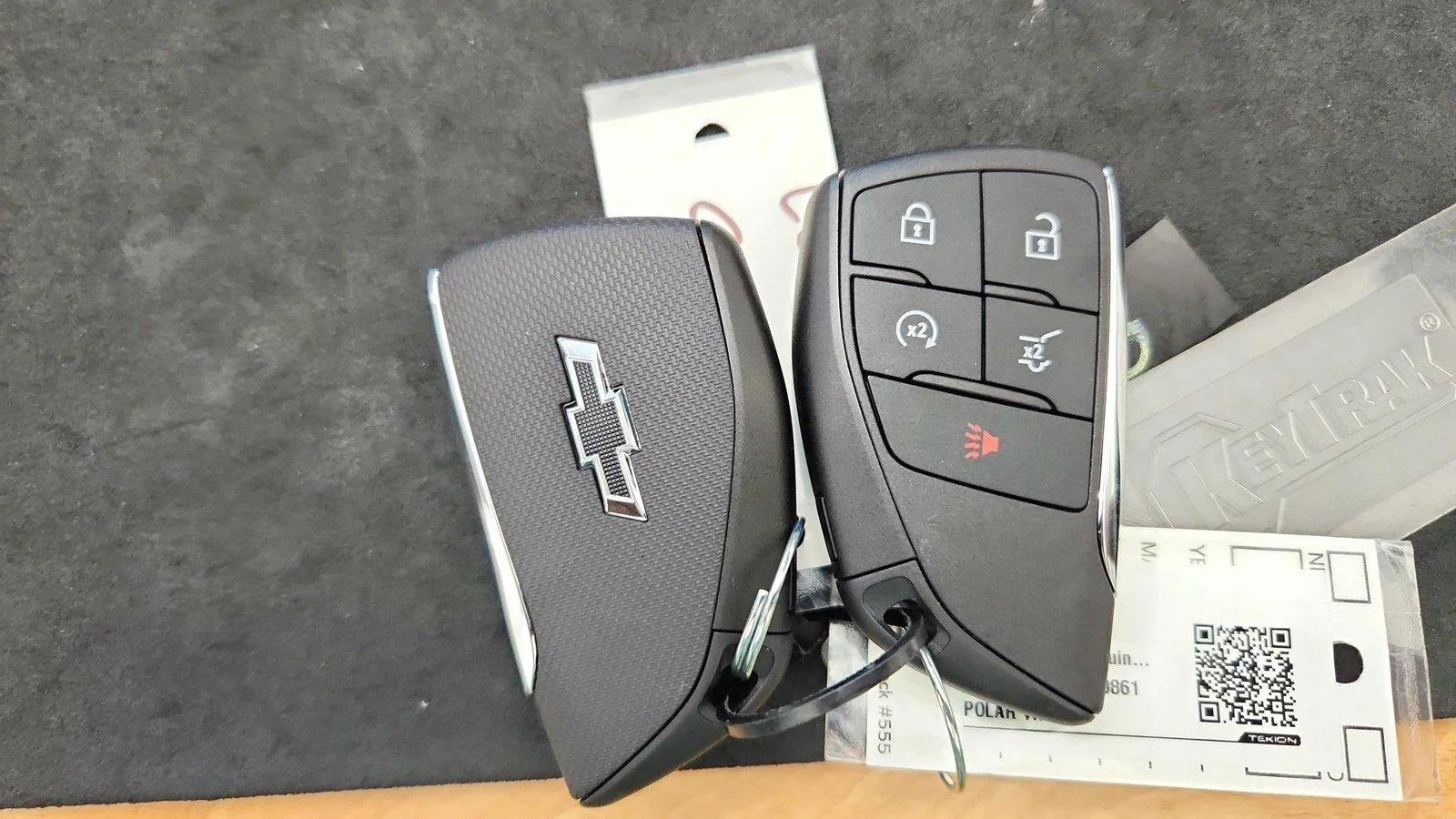 2027 Chevrolet Equinox ACTIV - Photo 13