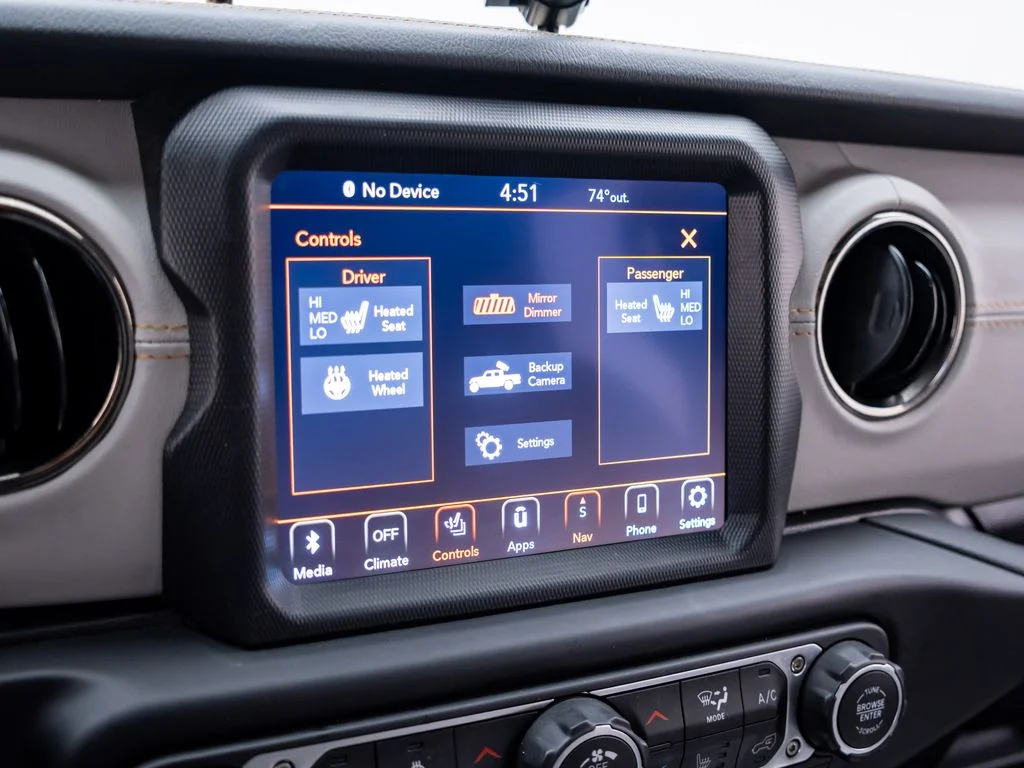 Used 2021 Gray Jeep High Altitude image 27