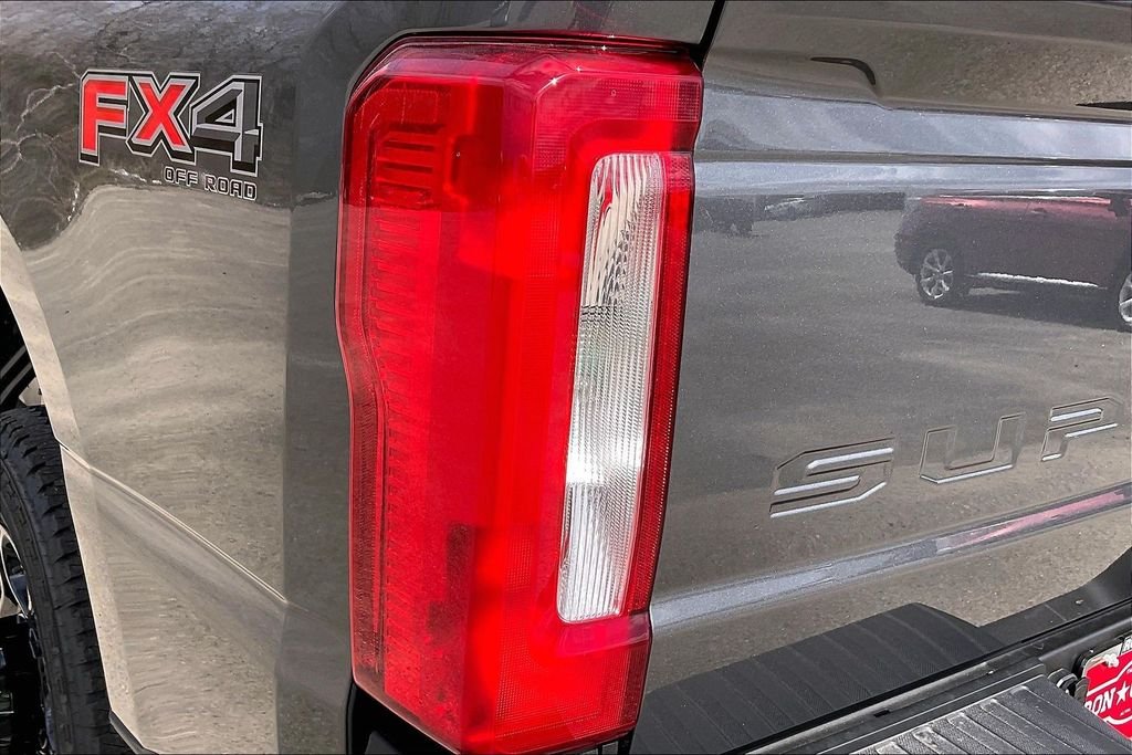 New 2026 Ford Super Duty F-250 XL 4D Crew Cab