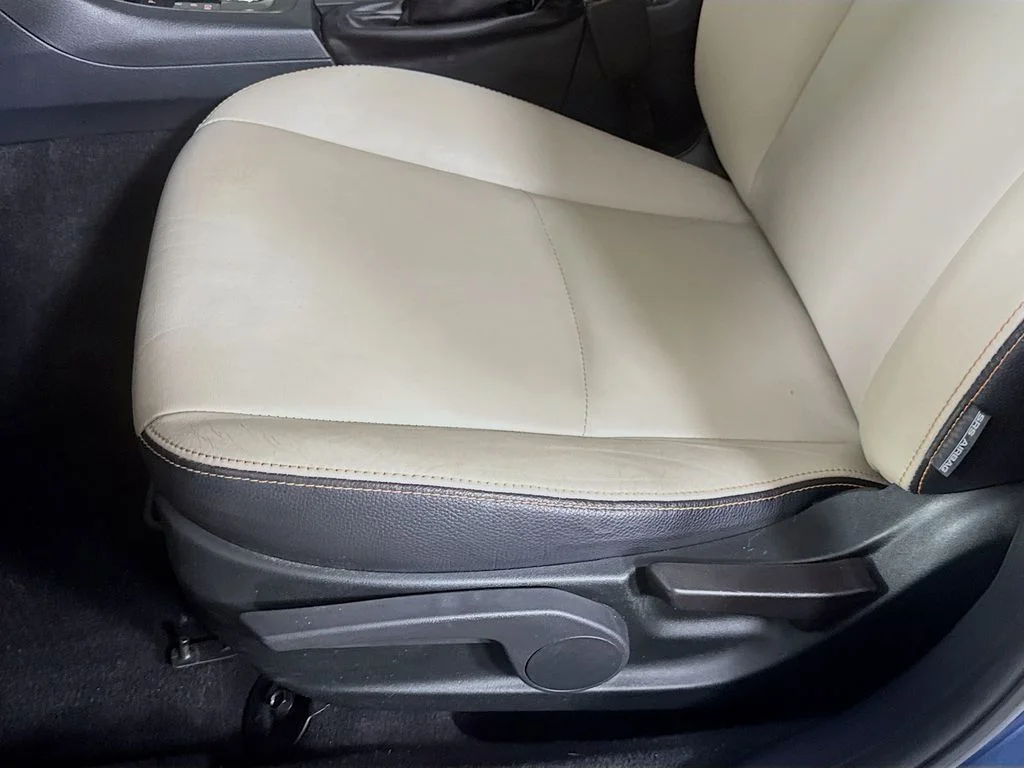 Used 2017 Blue Subaru 2.0i Limited image 23