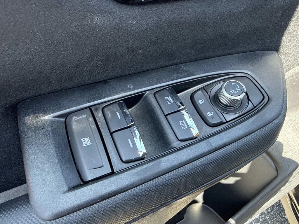 New 2026 CRYSTAL BLACK SILICA Subaru Touring Hybrid image 21