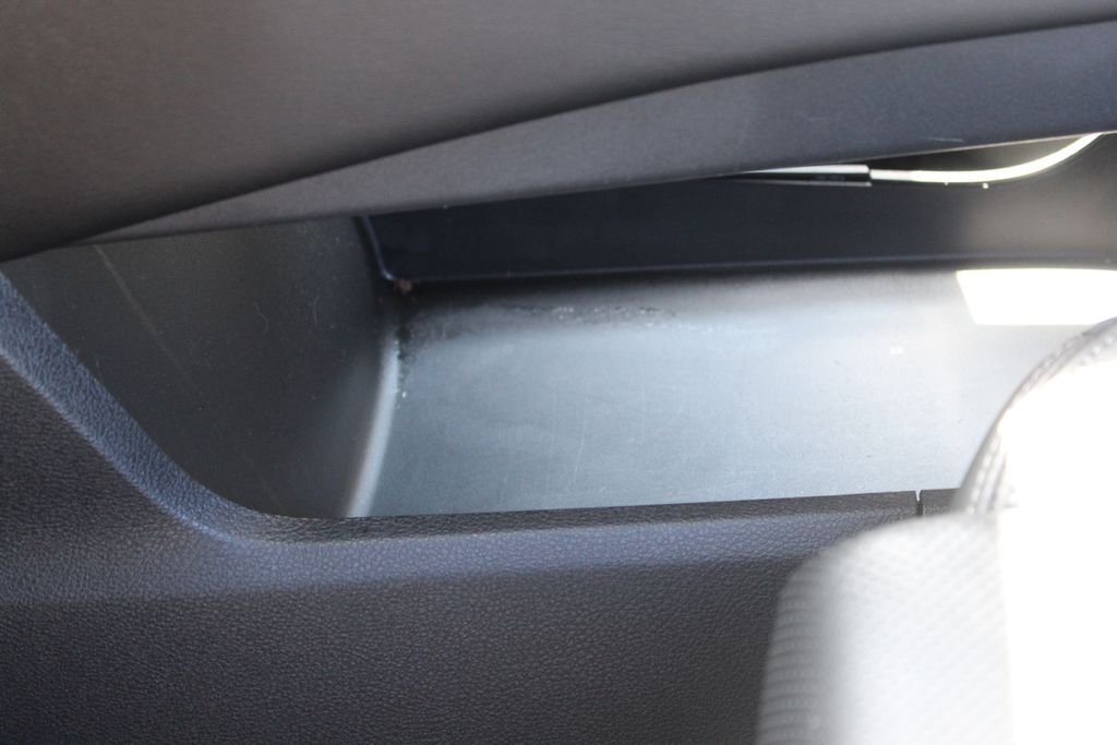 Used 2023 Gray Nissan Platinum image 15