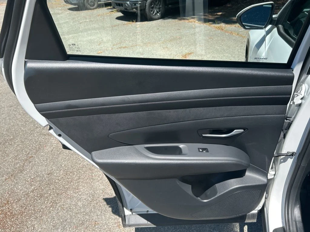 Used 2026 White Hyundai SE image 26