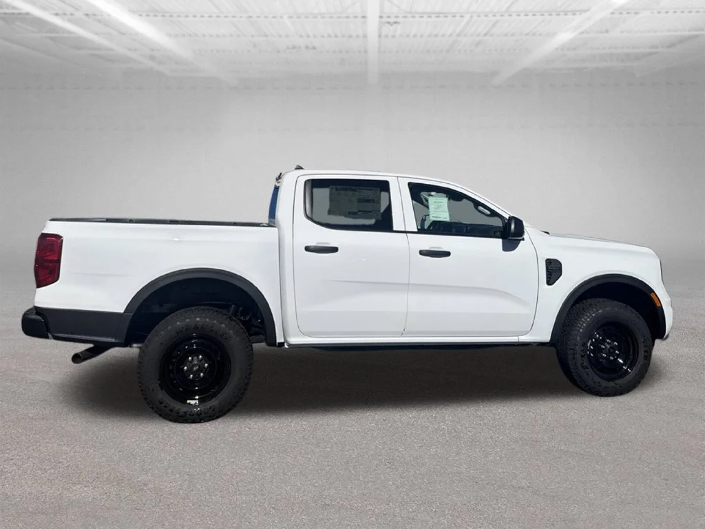New 2026 Oxford White Ford XL image 9