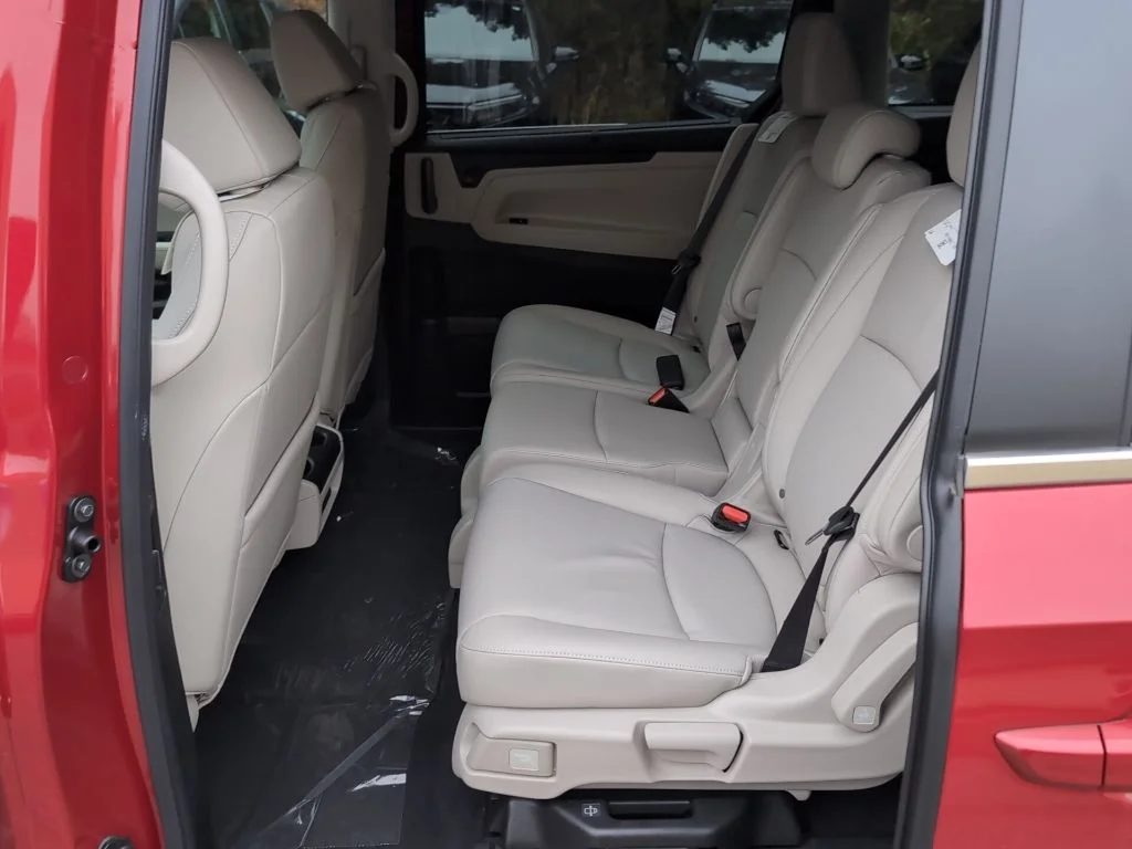 2026 Honda Odyssey EX-L - Photo 15