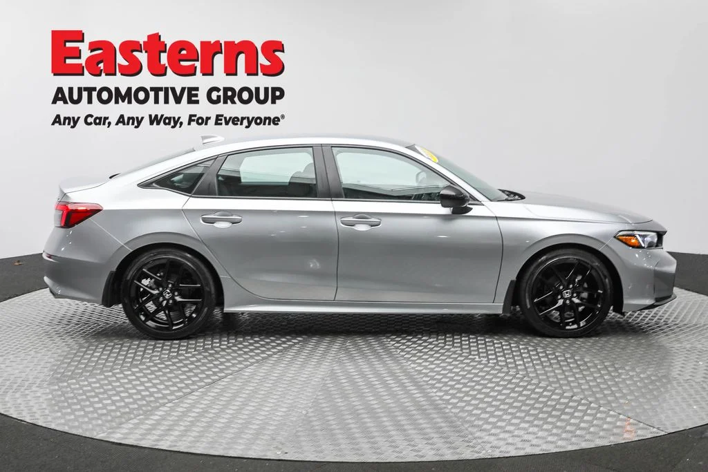 Used 2025 Silver Honda Sport image 4