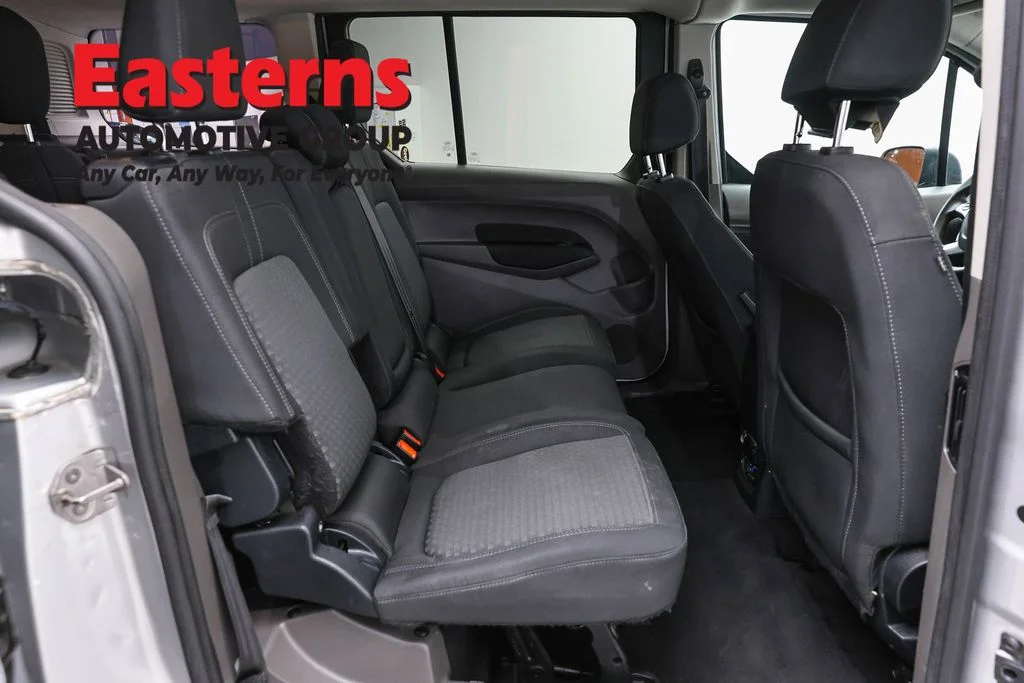 Used 2021 Silver Ford XLT image 22