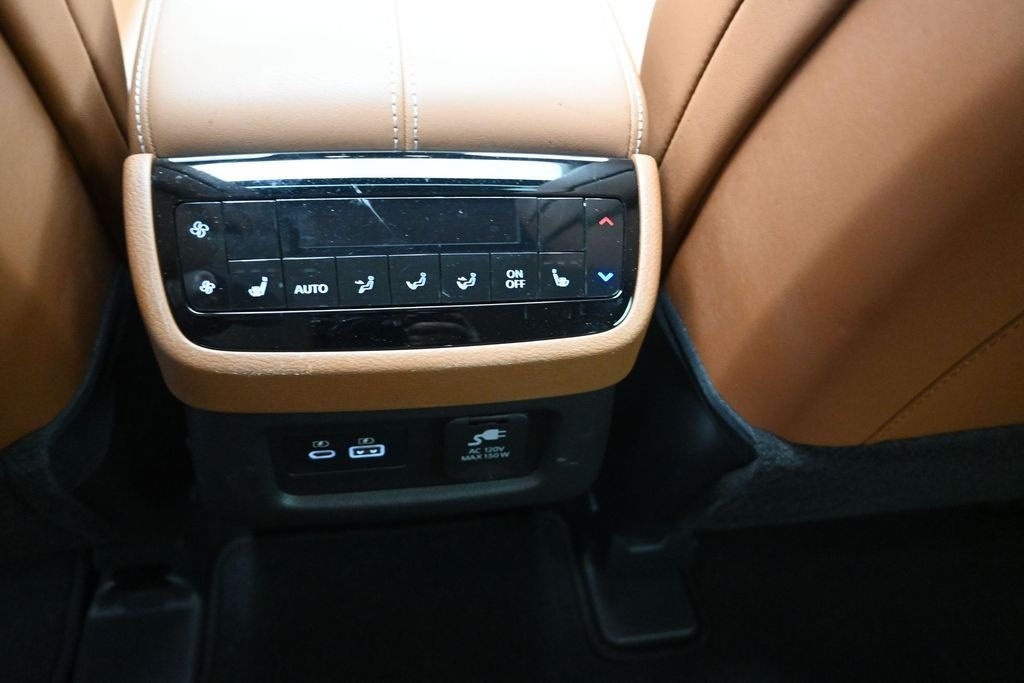 Certified Used 2023 White INFINITI Sensory image 20