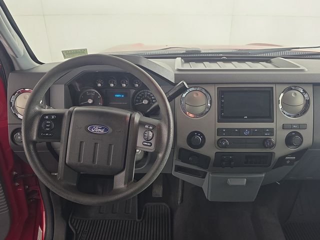 Used 2011 Red Ford XLT image 14