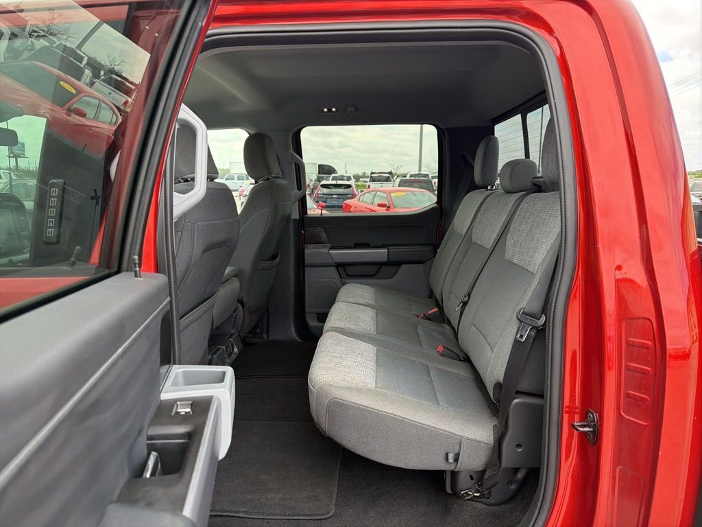 Used 2023 Red Ford XLT image 11