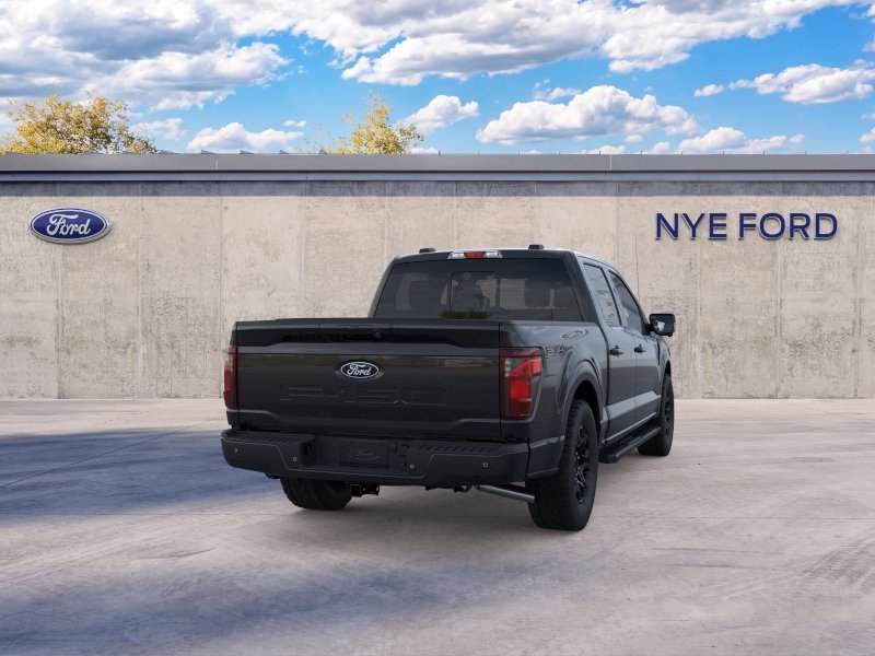 New 2026 Agate Black Metallic Ford XLT image 31