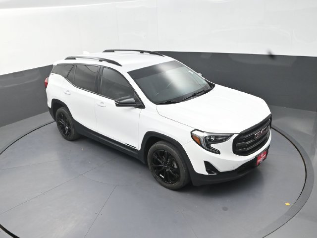 Used 2019 White GMC SLT image 26