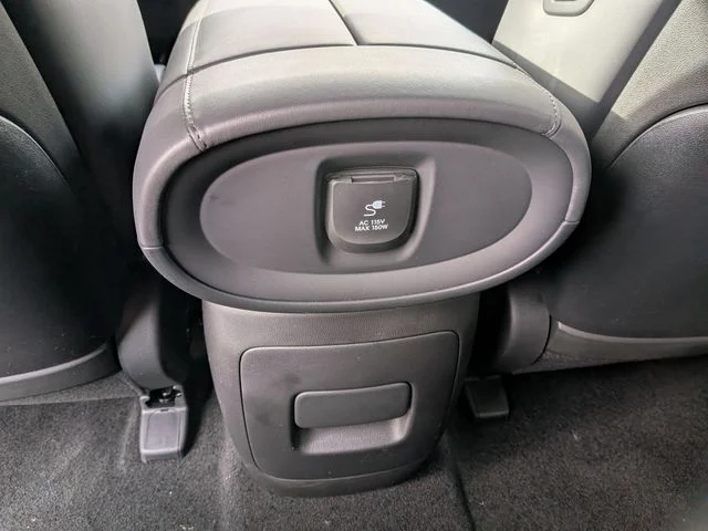New 2026 Silver Hyundai Calligraphy image 25