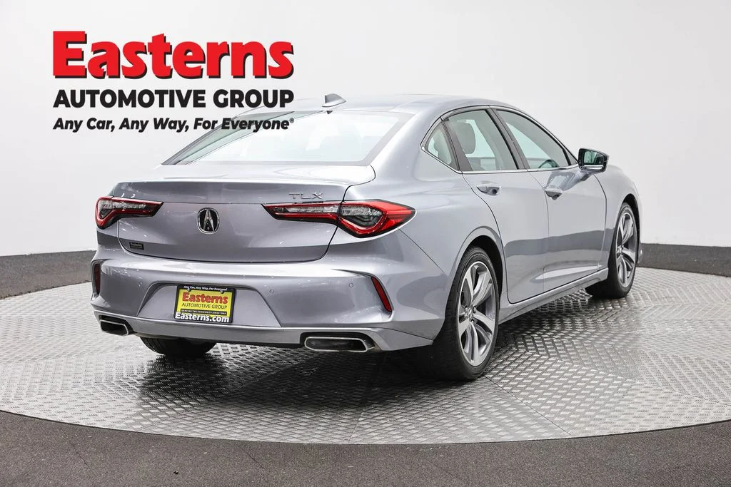 Used 2021 Gray Acura Advance image 5