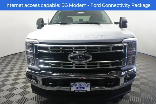 New 2026 Oxford White Ford F-250® XLT image 8