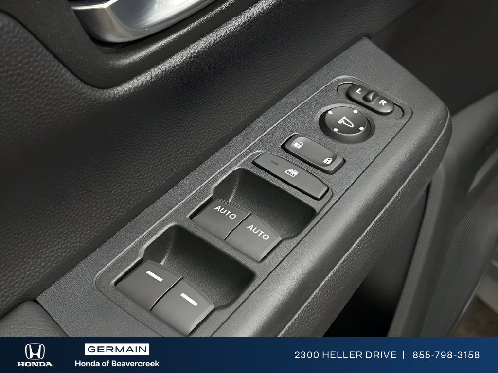 2025 Honda CR-V EX - Photo 13