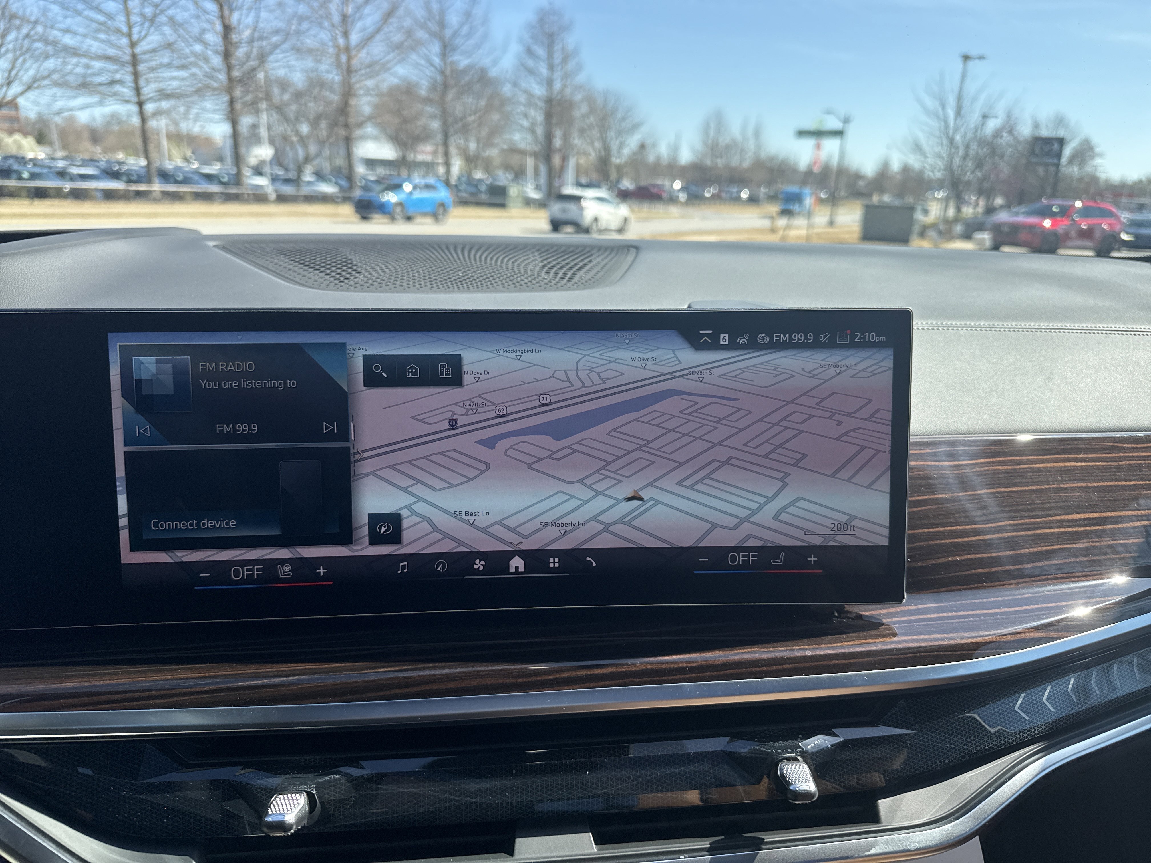 New 2026 0C4W Skyscraper Grey Metallic BMW xDrive50e image 13