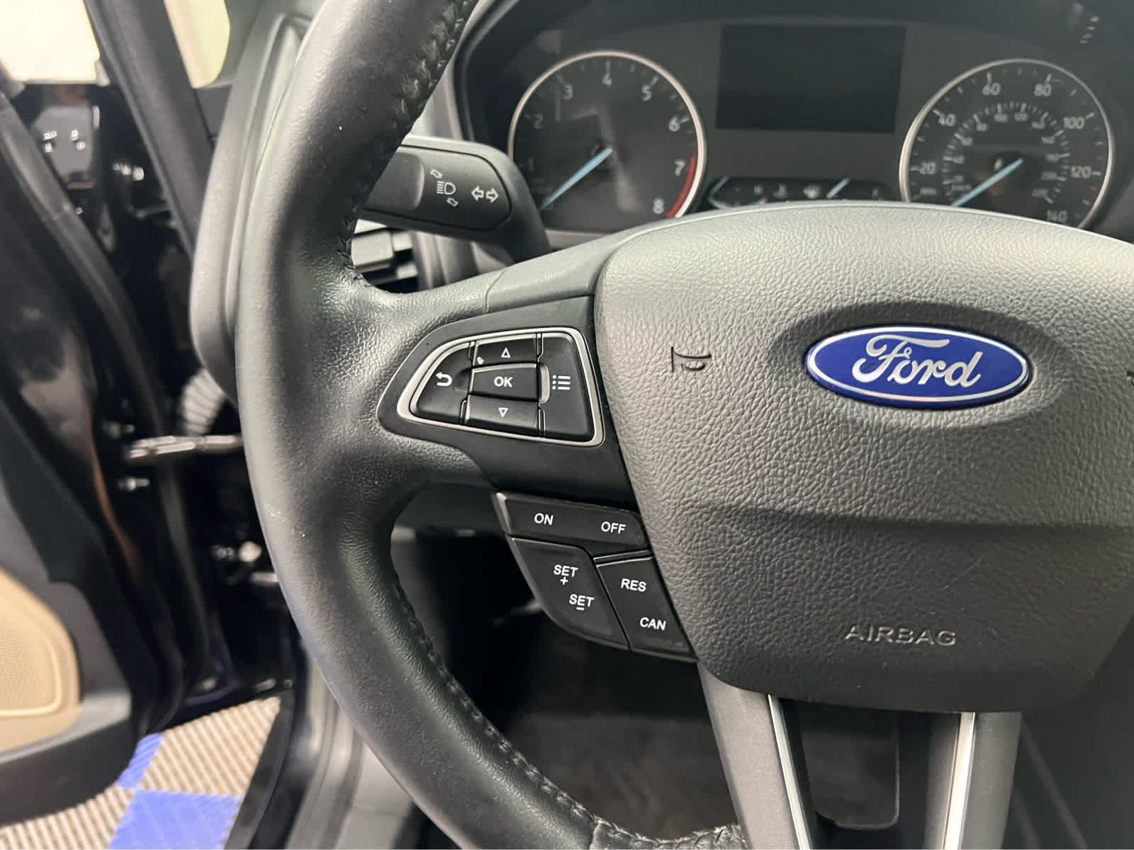 Used 2021 Shadow Black Ford Titanium image 21
