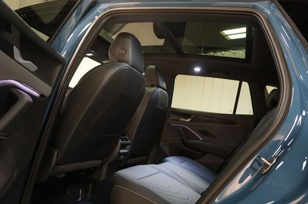 New 2026 Monterey Blue with Deep Black Roof Volkswagen 2.0T SE R-Line Black image 27