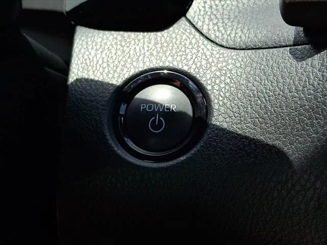 Certified Used 2025 ICE CAP Toyota  image 28