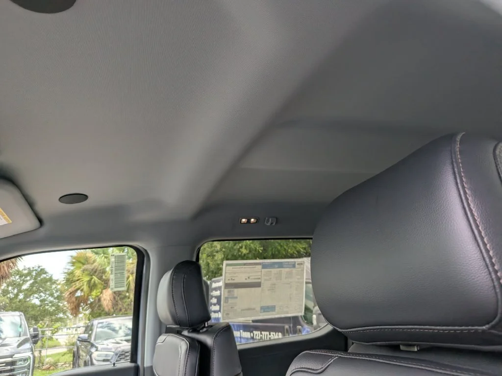 New 2026 Glacier Gray Metallic Tri-Coat Ford F-250® Lariat® image 23