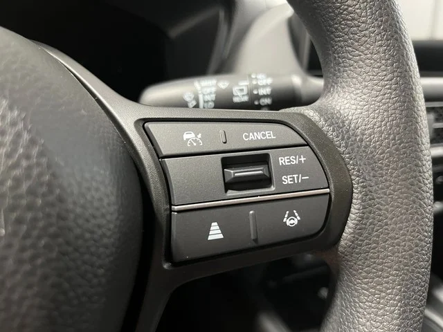 New 2027 Platinum White Pearl Honda LX image 17