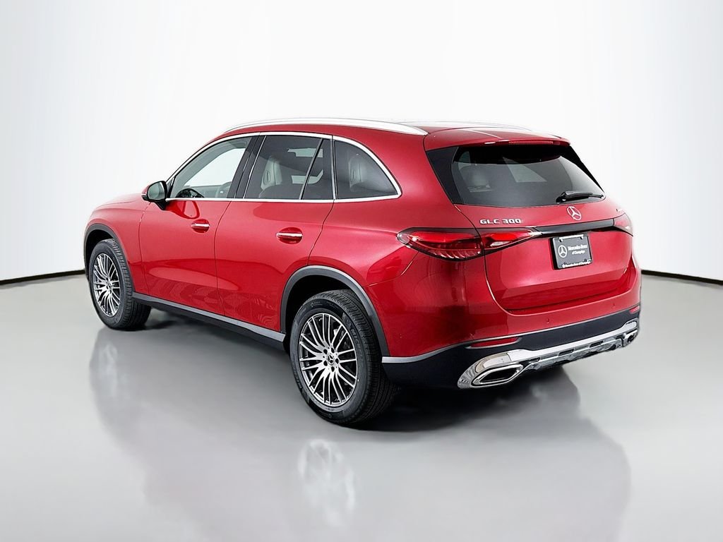New 2026 MANUFAKTUR Patagonia Red Metallic Mercedes-Benz GLC 300 image 5