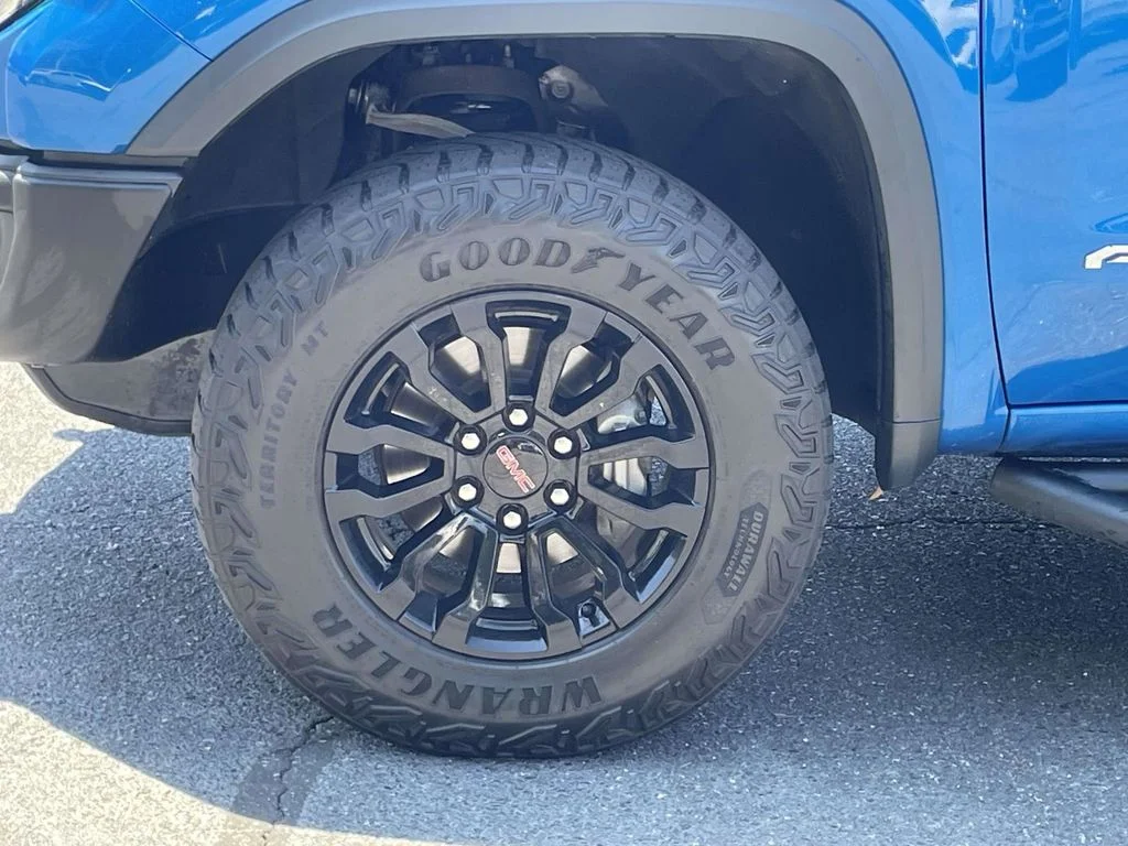 Used 2023 Blue GMC AT4X image 11