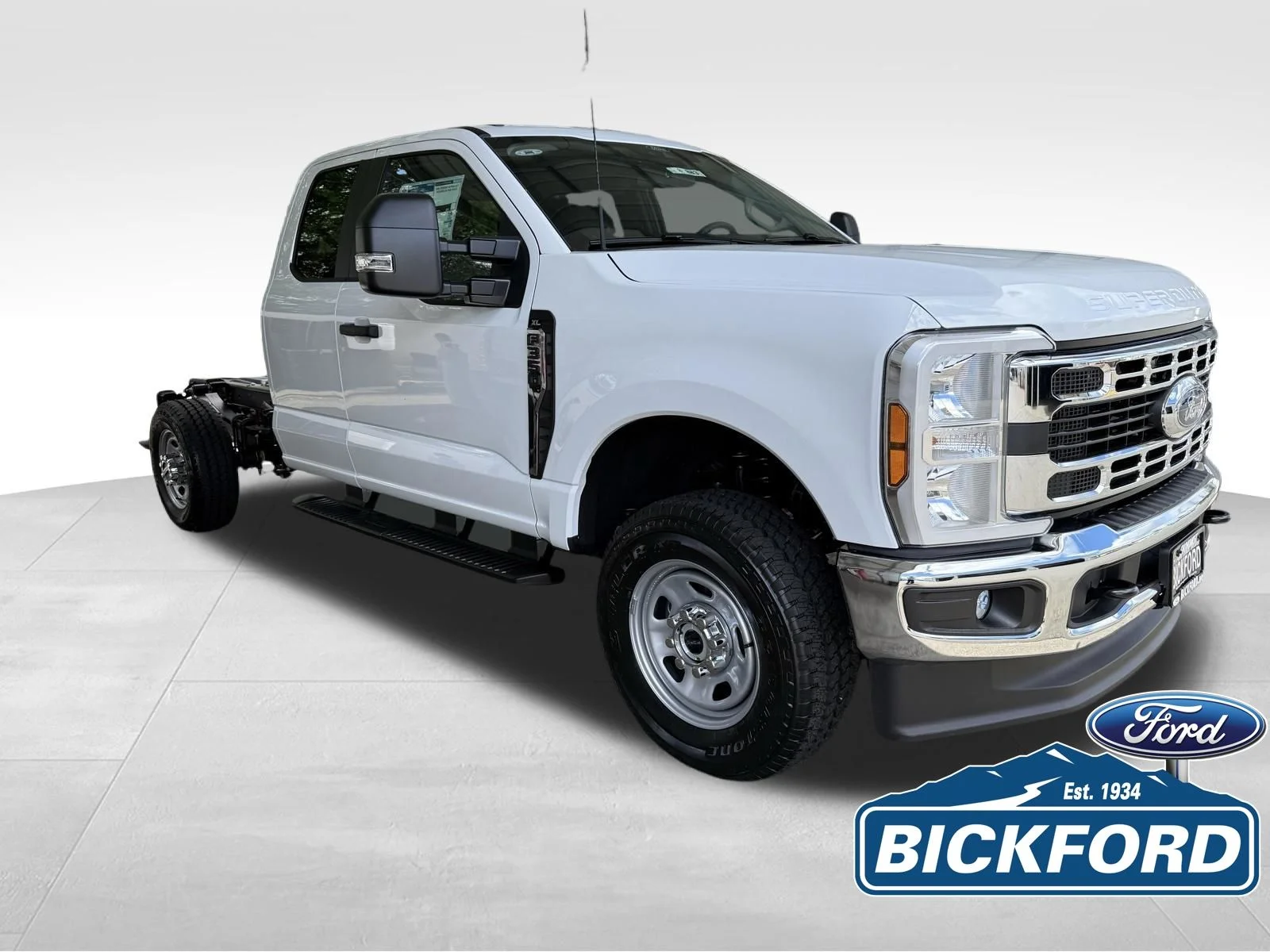 New 2026 White Ford XL image 3