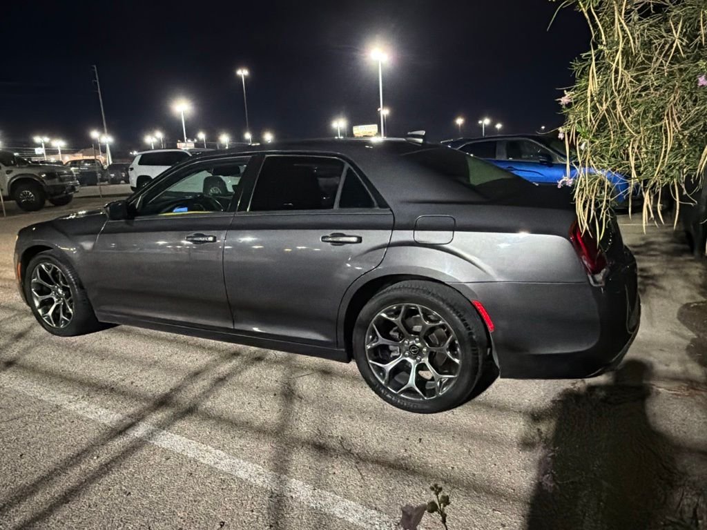 Used 2018 Gray Chrysler Touring image 16