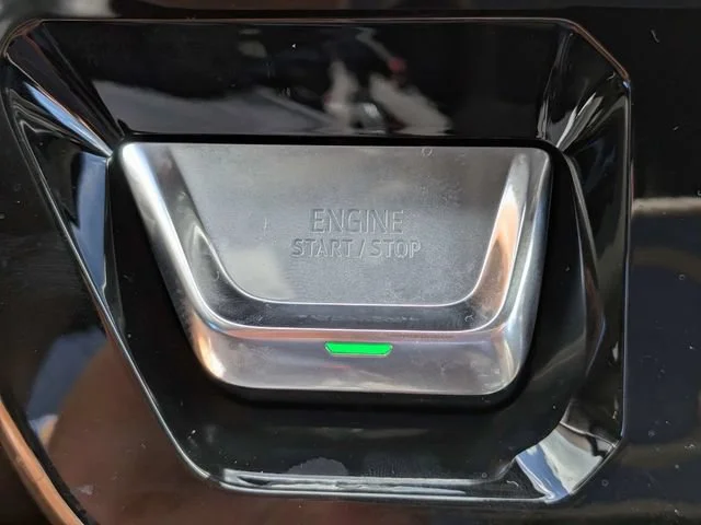 New 2026 Glacier White Tricoat GMC Denali image 31