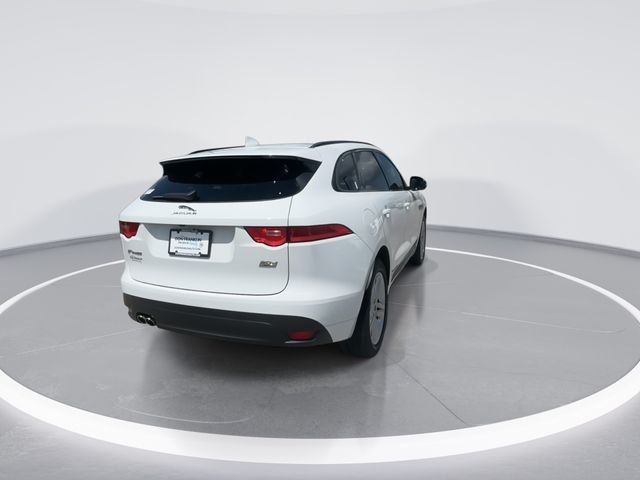 Used 2019 White Jaguar 20d R-Sport image 8