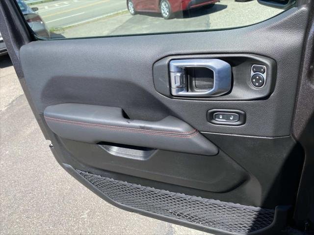 Used 2023 Granite Crystal Metallic Clearcoat Jeep Willys image 28