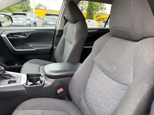 Used 2021 Black Toyota XLE image 19