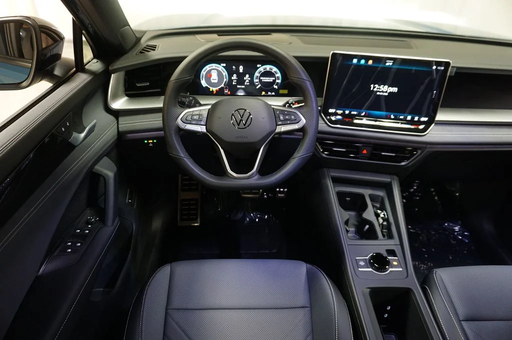 New 2026 Monterey Blue with Deep Black Roof Volkswagen 2.0T SE R-Line Black image 12