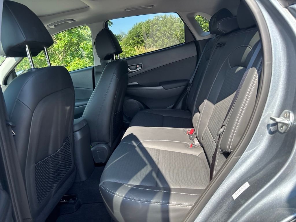 Used 2020 Silver Hyundai Ultimate image 11